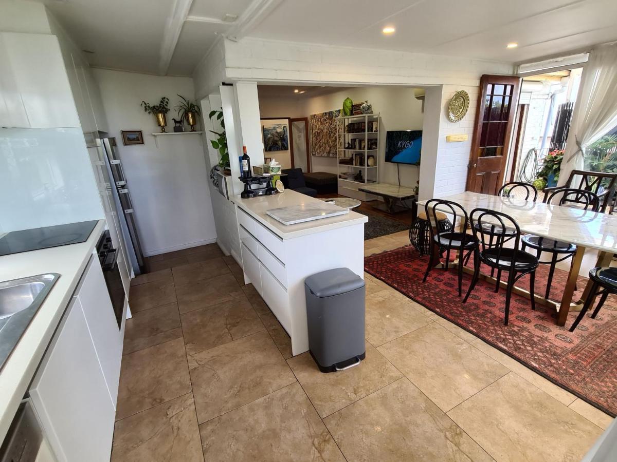 Vista Unit Close To The City & Airport & Train Station And Brighton Le Sands Beach Sydney Bagian luar foto